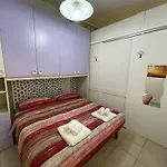 Casa Indipendente In Centro Con Corte Privata *