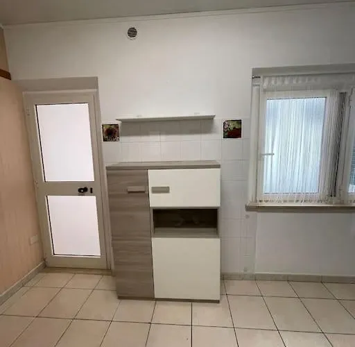 Casa Indipendente In Centro Con Corte Privata San Benedetto del Tronto