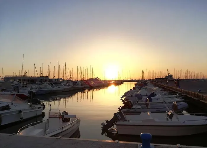 Casa Indipendente In Centro Con Corte Privata San Benedetto del Tronto