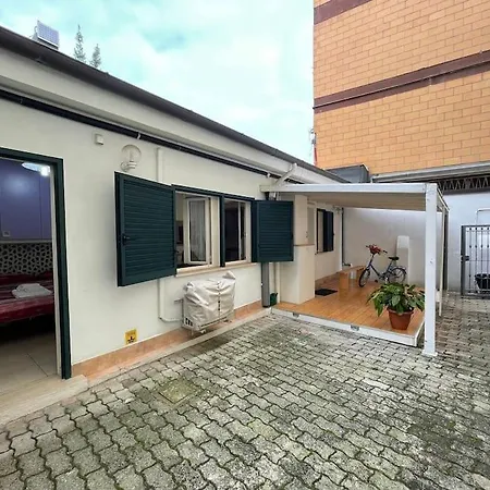Casa Indipendente In Centro Con Corte Privata San Benedetto del Tronto
