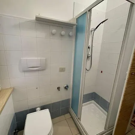 Casa Indipendente In Centro Con Corte Privata *