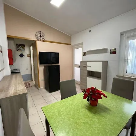 Casa Indipendente In Centro Con Corte Privata Appartamento *