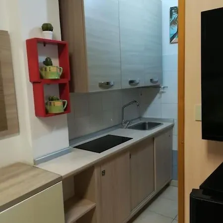 Appartamento Casa Indipendente In Centro Con Corte Privata San Benedetto del Tronto